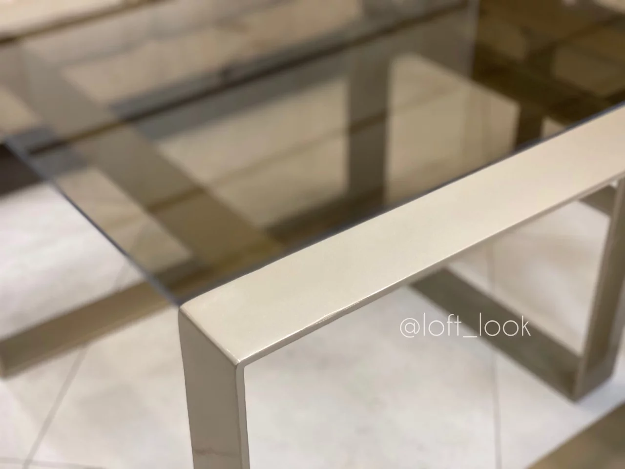 Metal and tempered glass coffee table — фото 4