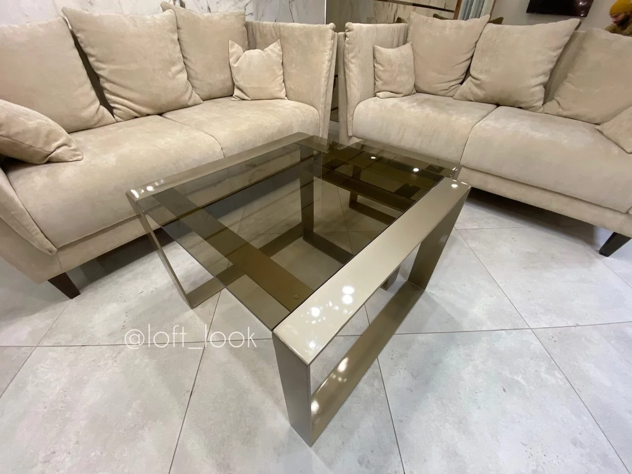 Metal and tempered glass coffee table — фото 5