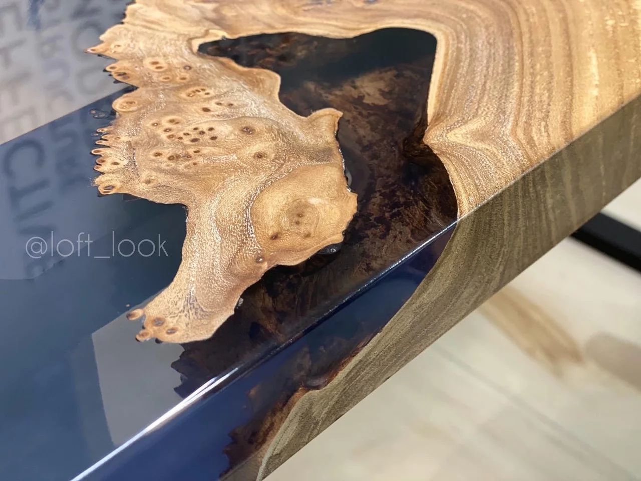 Table of two slabs of elm — фото 8