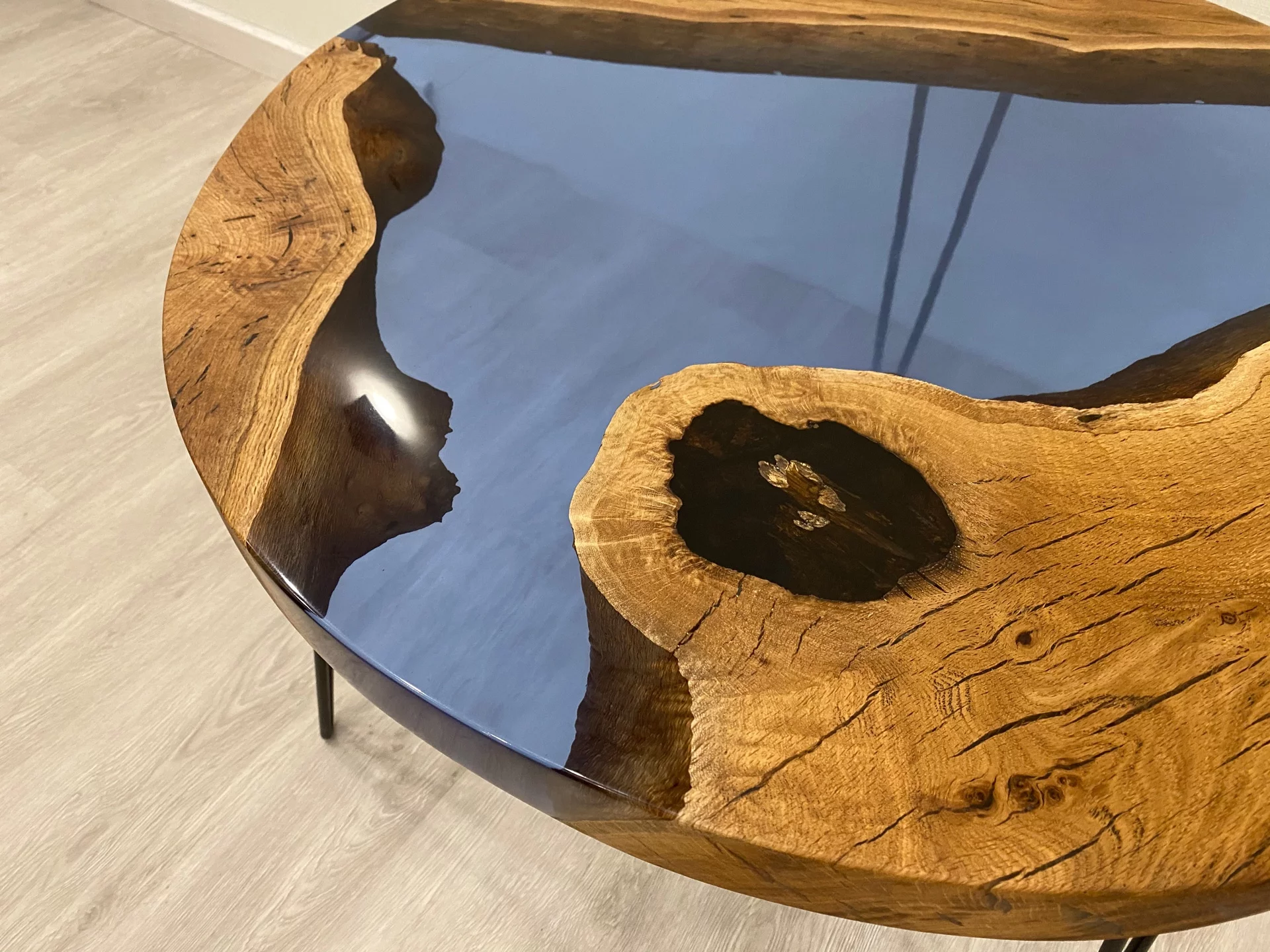 Round coffee table — фото 11