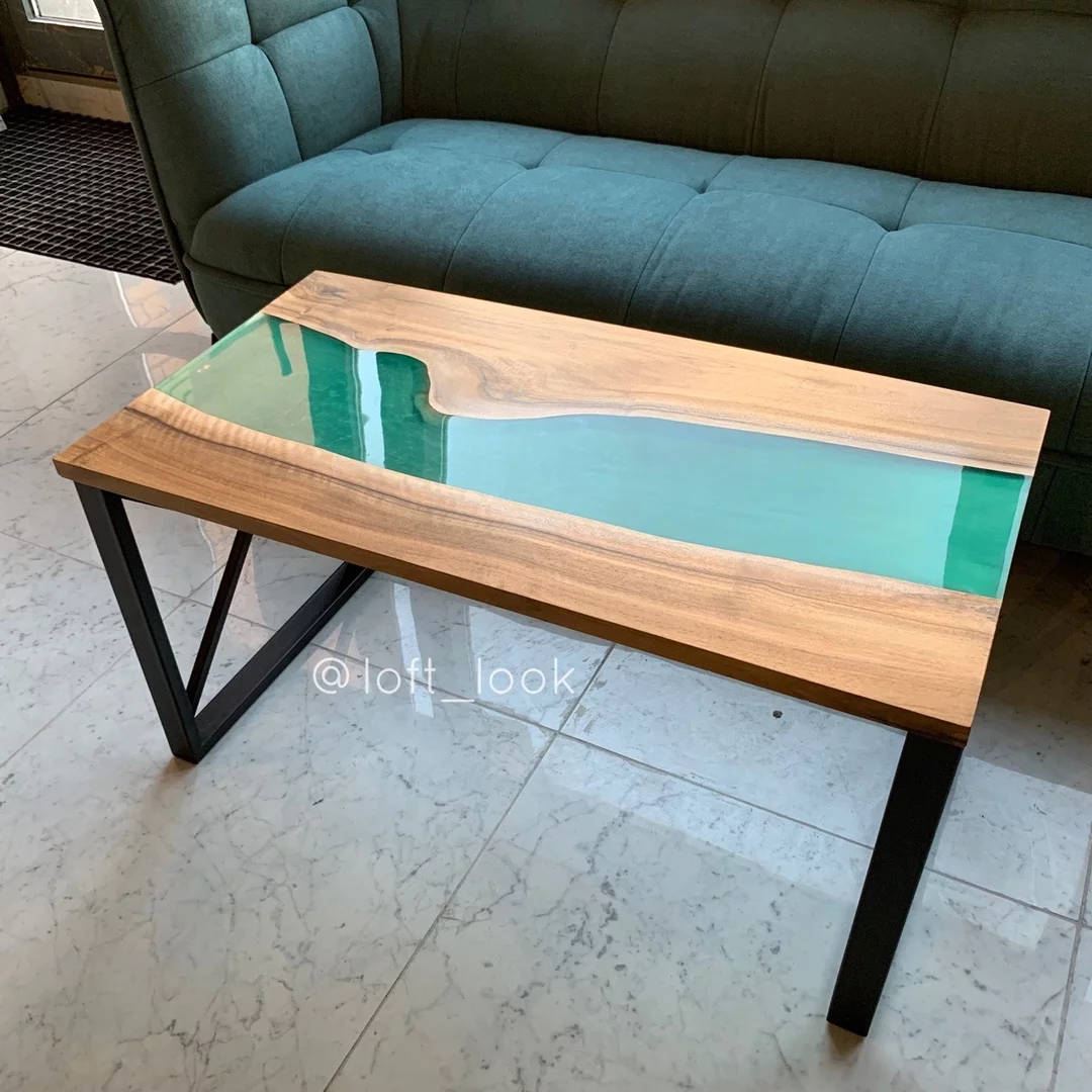 River table with emerald insert — фото 2