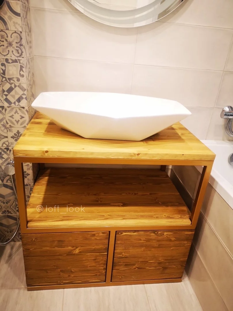Cabinet with moisture-resistant top — фото 4