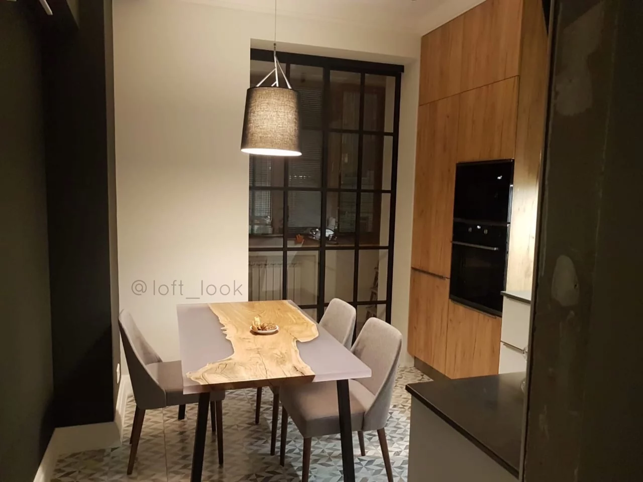 Brushed elm slab table — фото 2