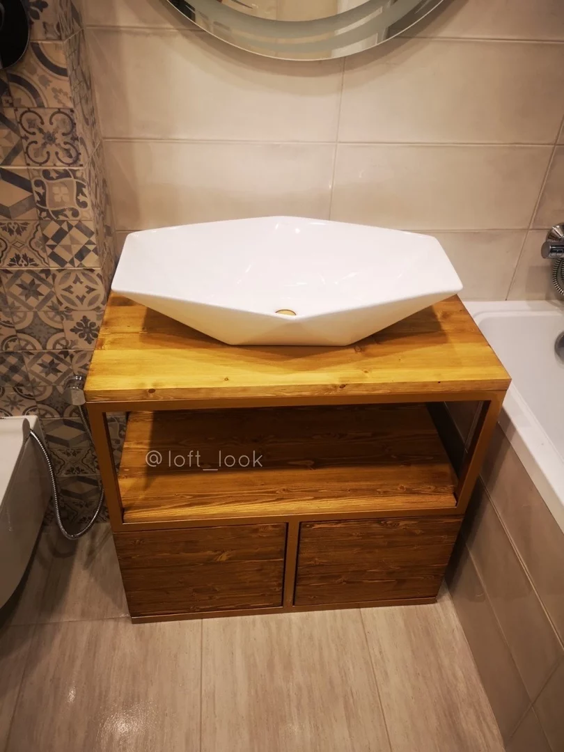 Cabinet with moisture-resistant top — фото 2